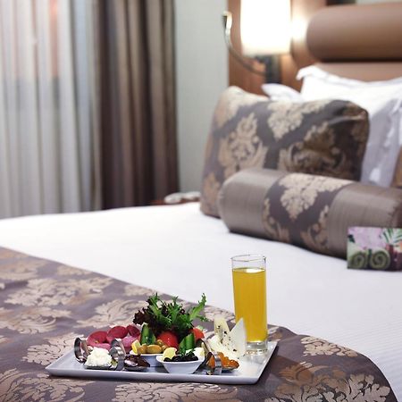 Euro Park Otel Истанбул Екстериор снимка